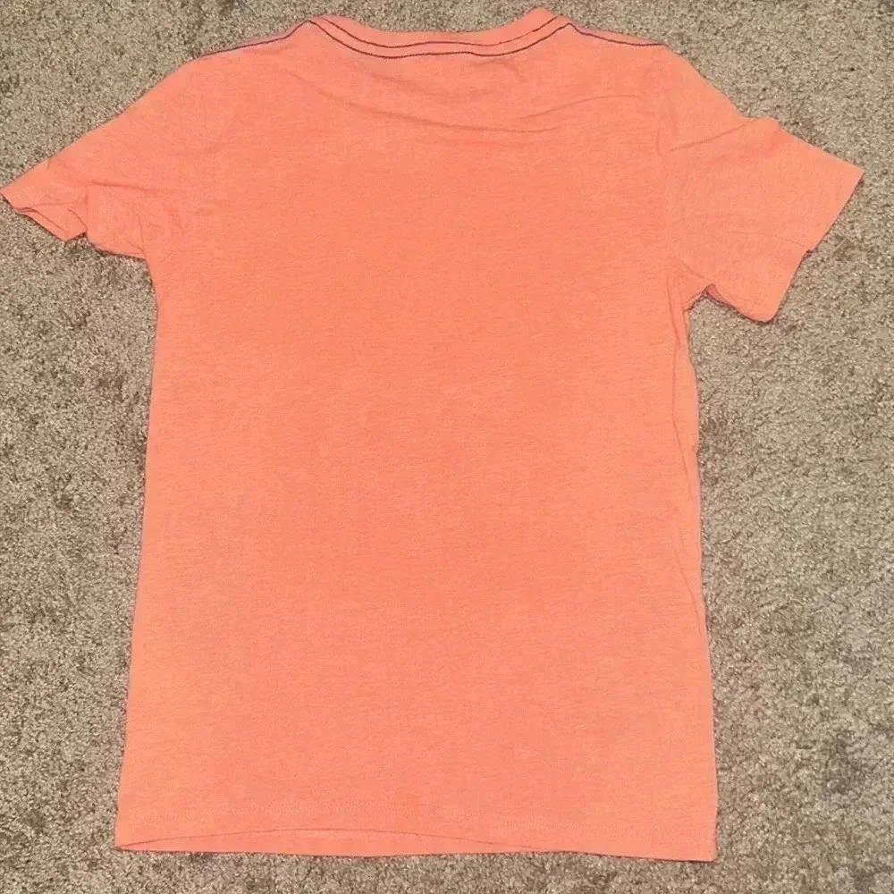H & M shirt